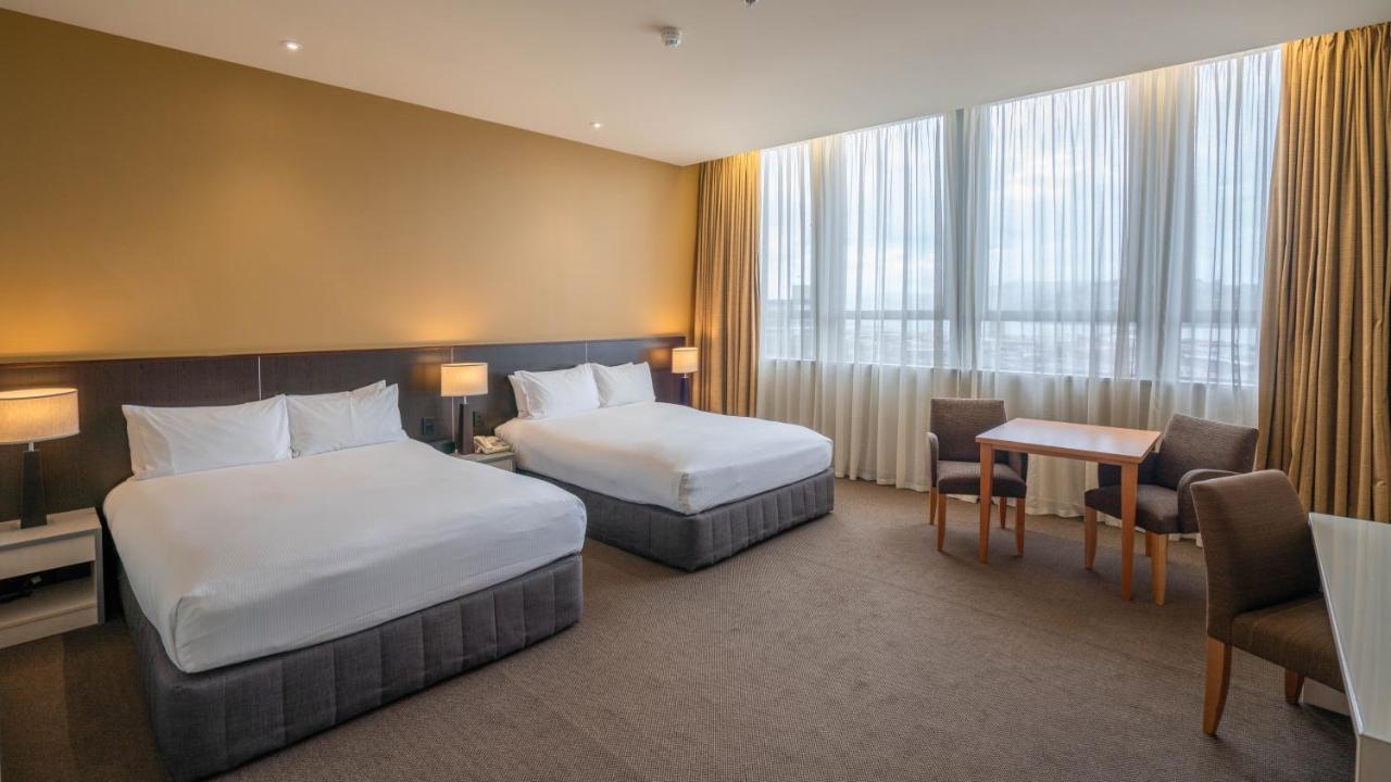 Scenic 4*