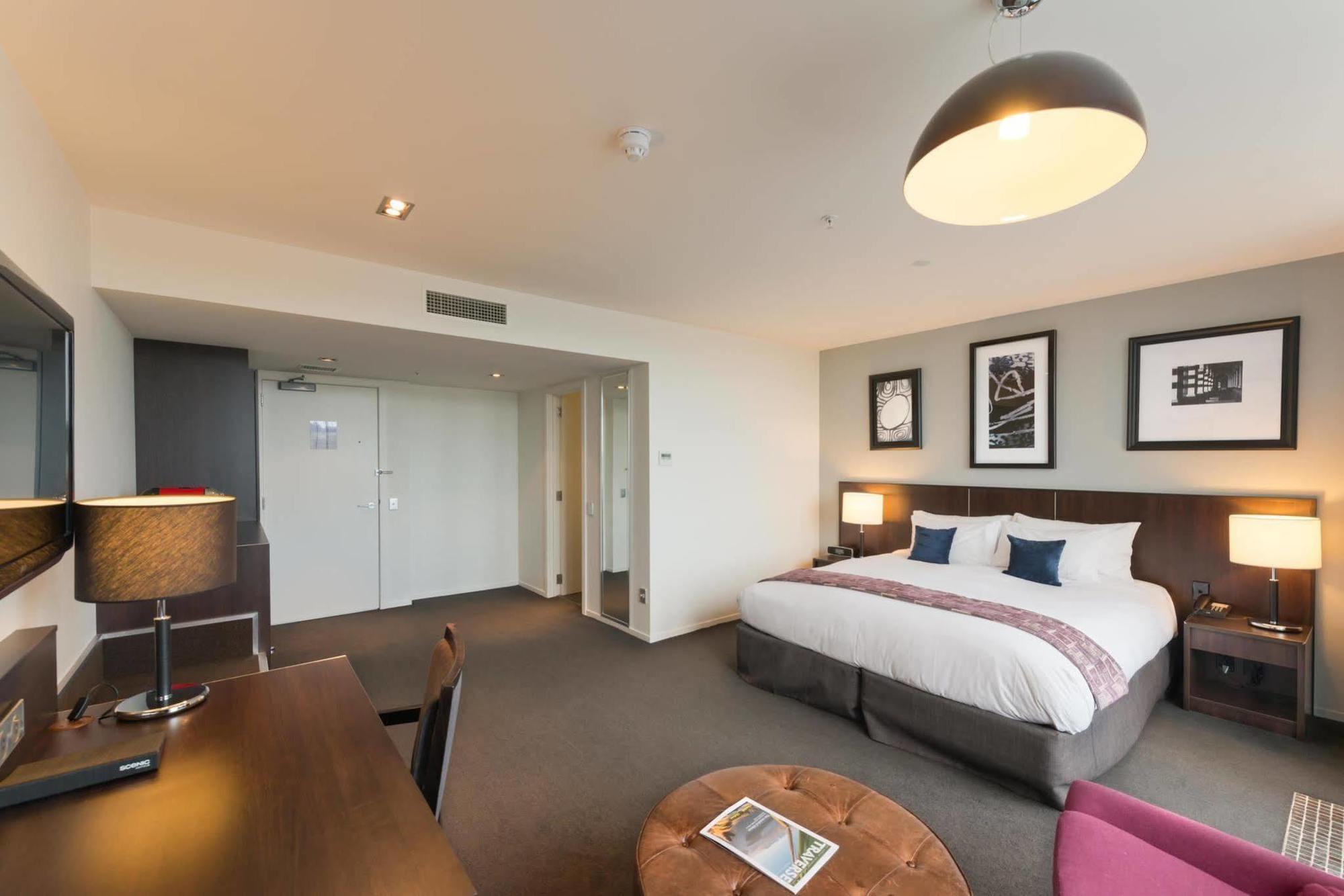 Scenic Hotel 4*